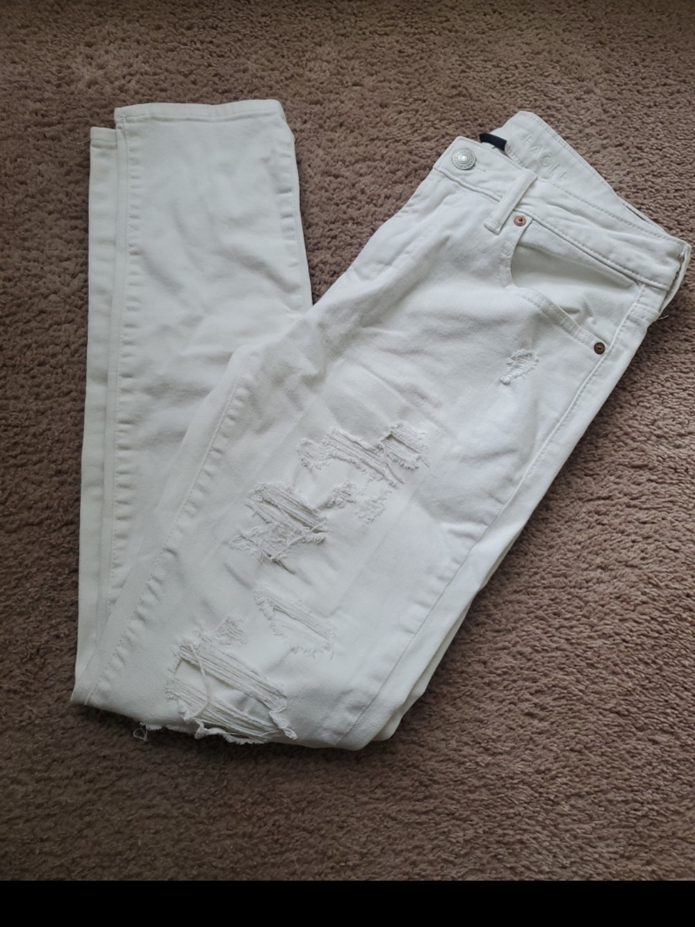American Eagle Outfitters White Distressed Skinny Jeans 31x32